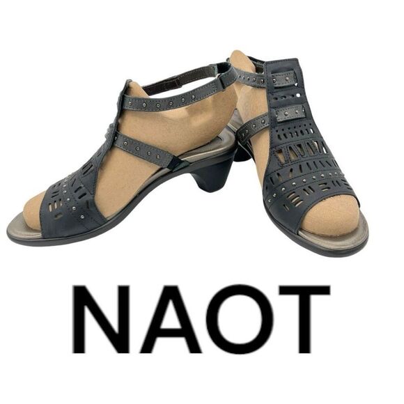 Naot Women's Leather Rivet Vogue Strappy Heels Brushed Metallic Black/Grey Sz 39 - Picture 2 of 9